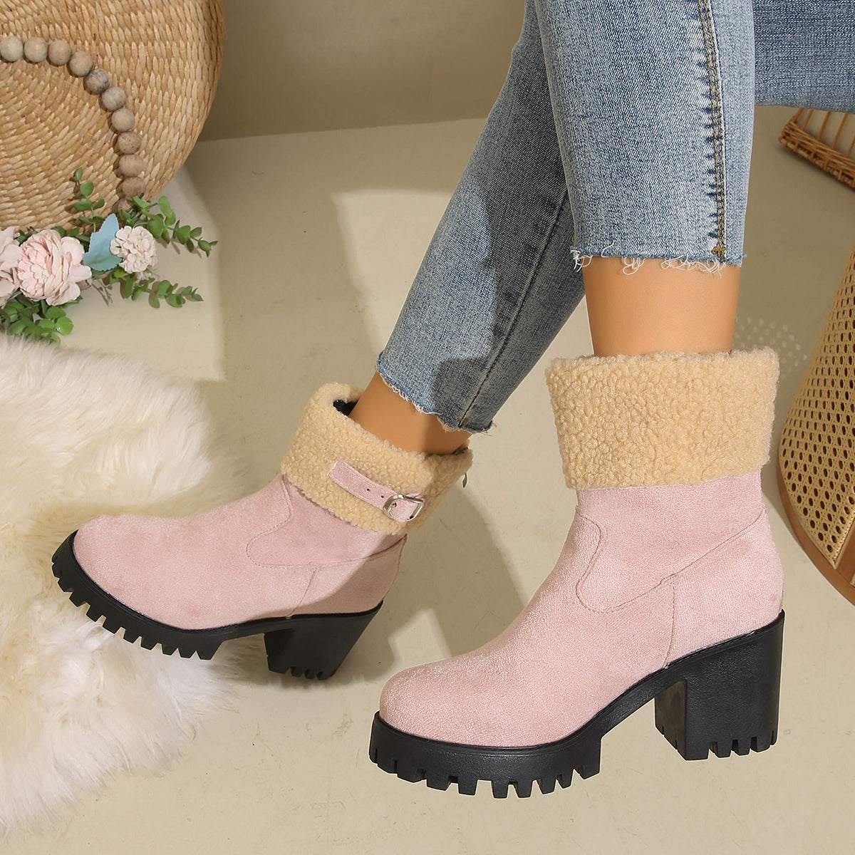 Bootara Women's Plush Fleece Lined Snow Boots - Chunky Heel Ankle Winter Fashion Boots (US 4-10)