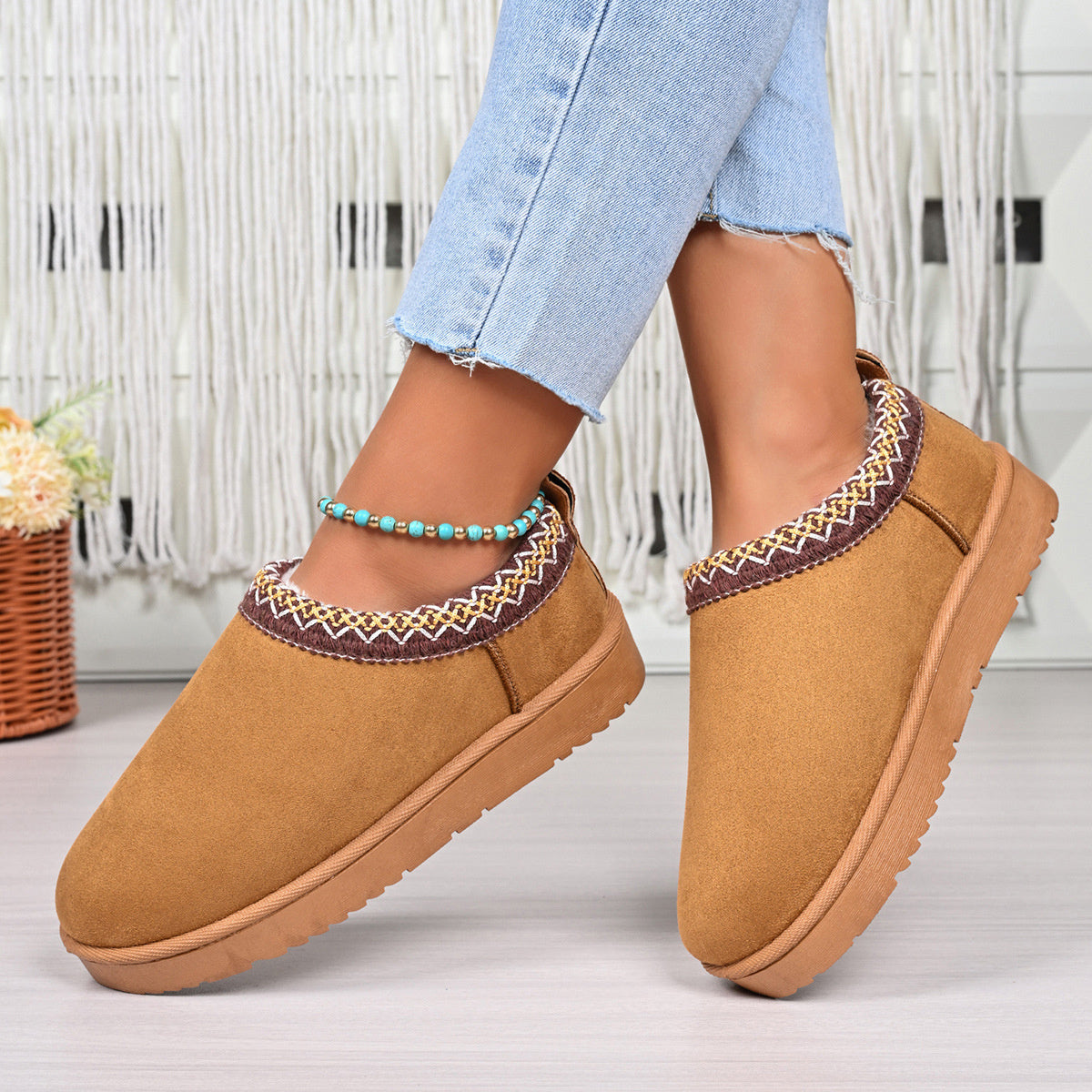 Slip-On Round Toe Platform Ankle Boots
